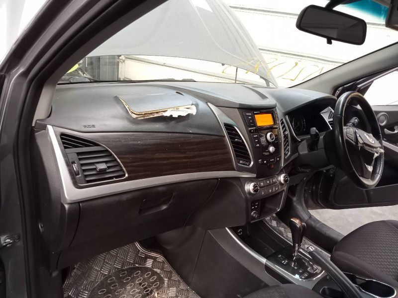 ssangyong korando del año 2015