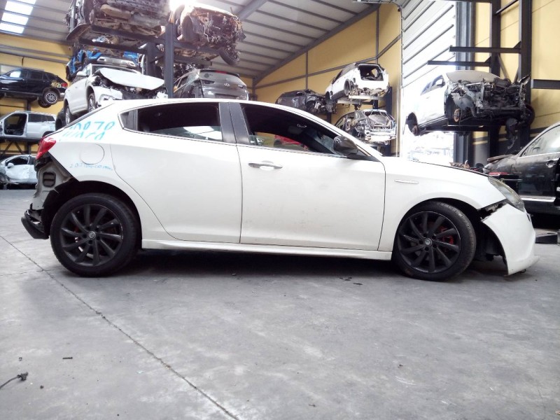 alfa romeo giulietta (191) del año 2010