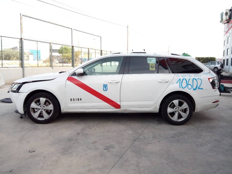 skoda octavia combi (5e5) del año 2021