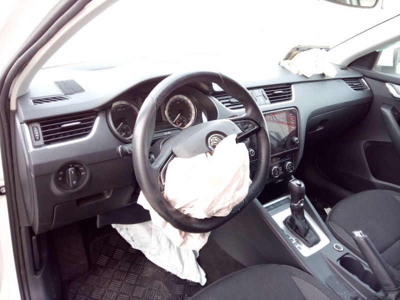 skoda octavia combi (5e5) del año 2021