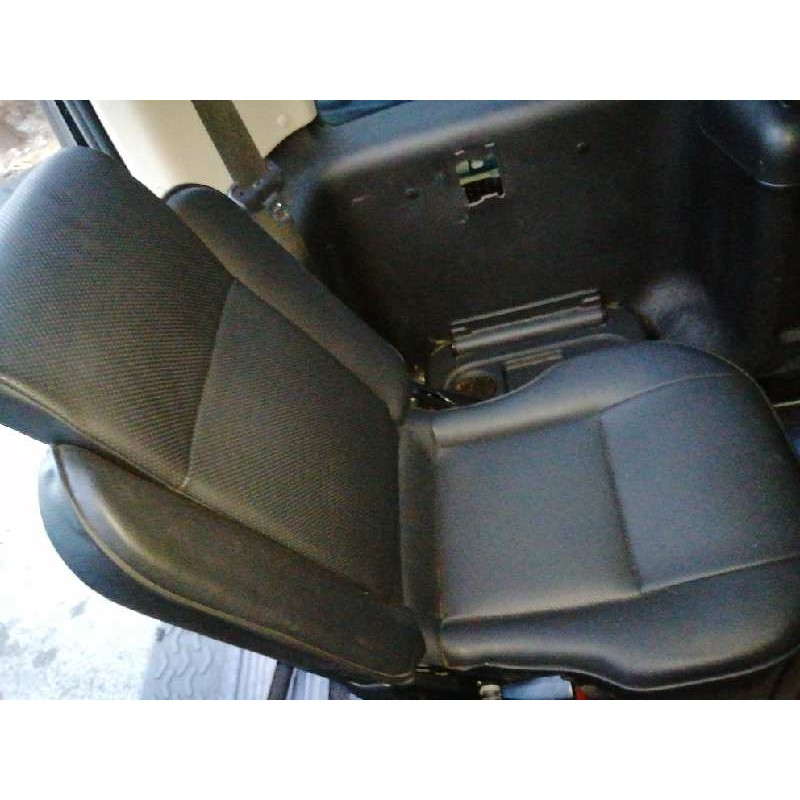 land rover discovery del año 2004