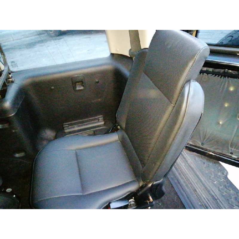 land rover discovery del año 2004