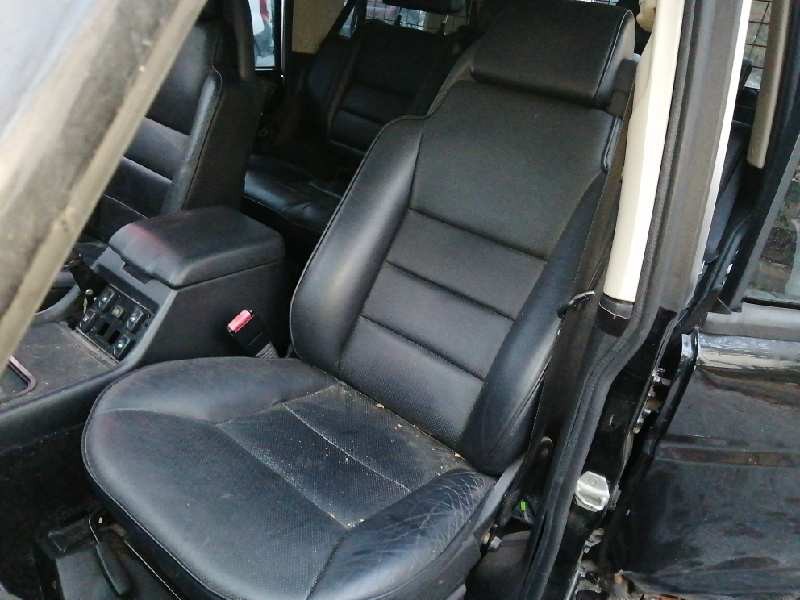 land rover discovery del año 2004