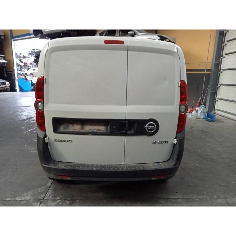 opel combo d del año 2017