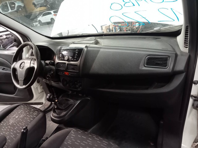 opel combo d del año 2017