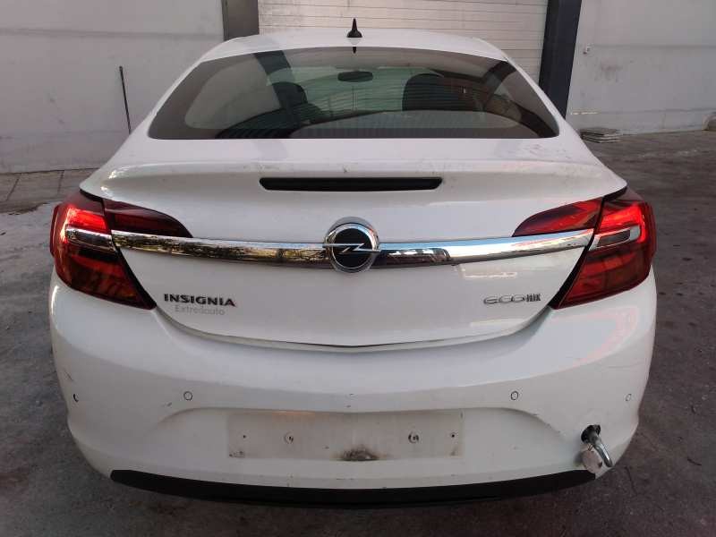 opel insignia berlina del año 2014