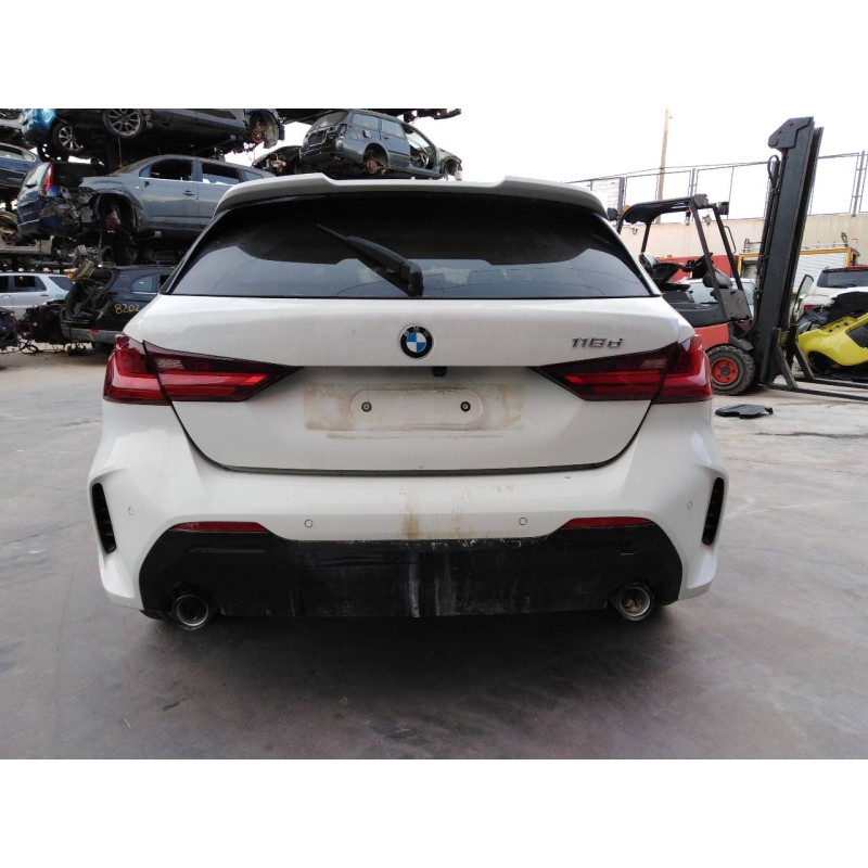 bmw serie 1 lim. (f40) del año 2021