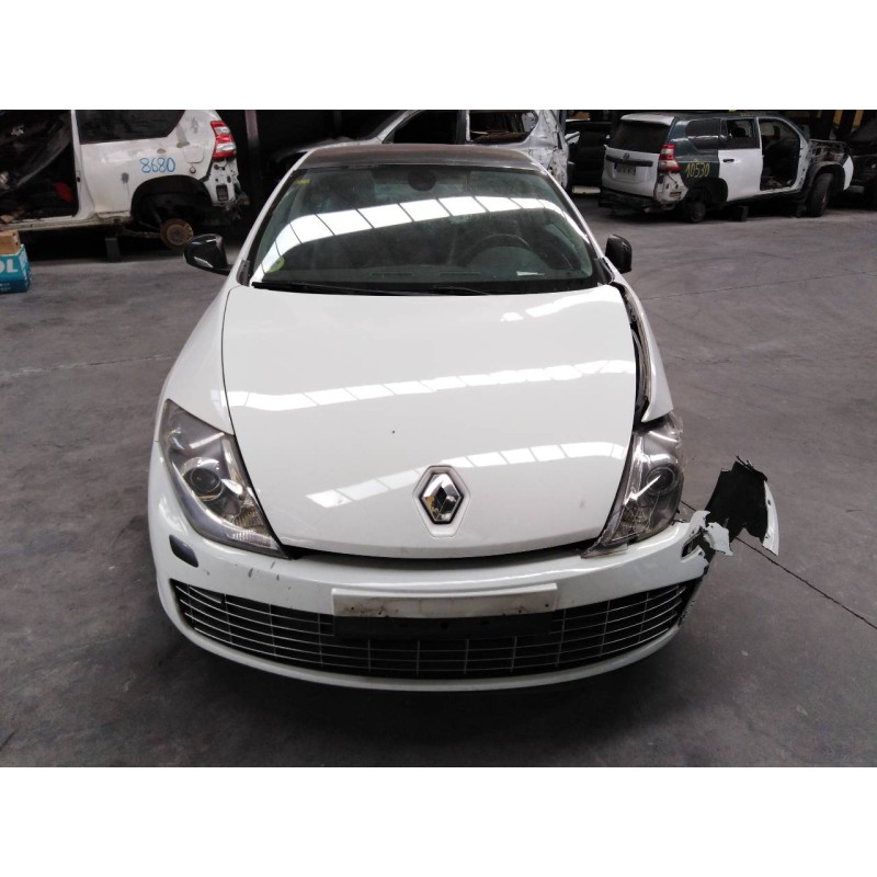 renault laguna coupe del año 2009