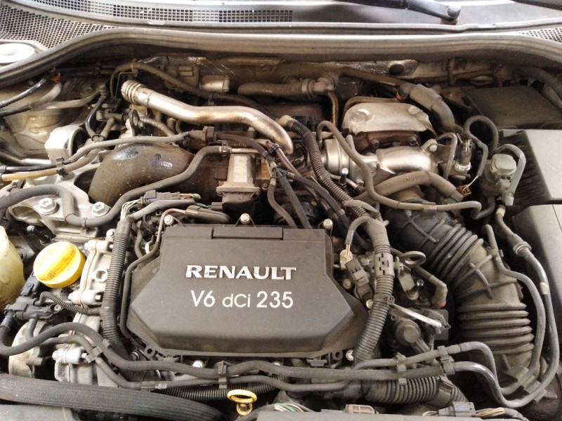renault laguna coupe del año 2009