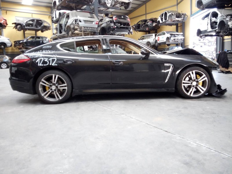 porsche panamera del año 2012
