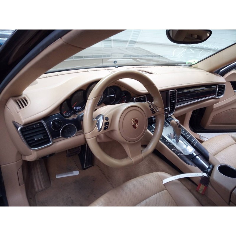 porsche panamera del año 2012
