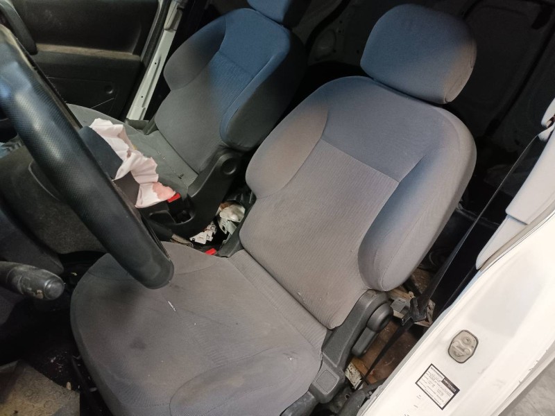 peugeot partner kasten del año 2014