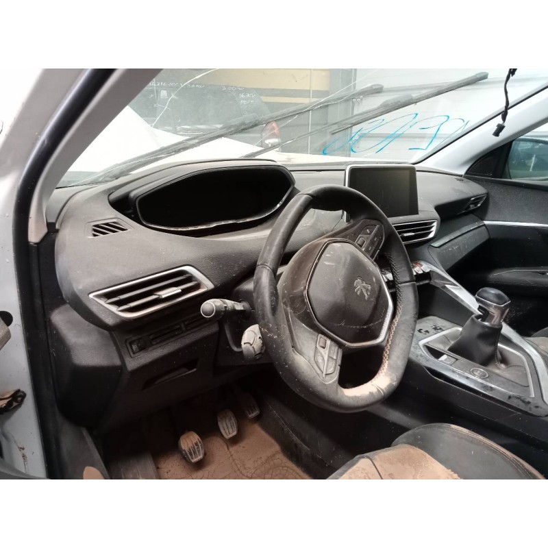 peugeot 3008 del año 2018