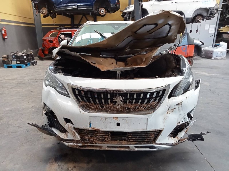 peugeot 3008 del año 2018