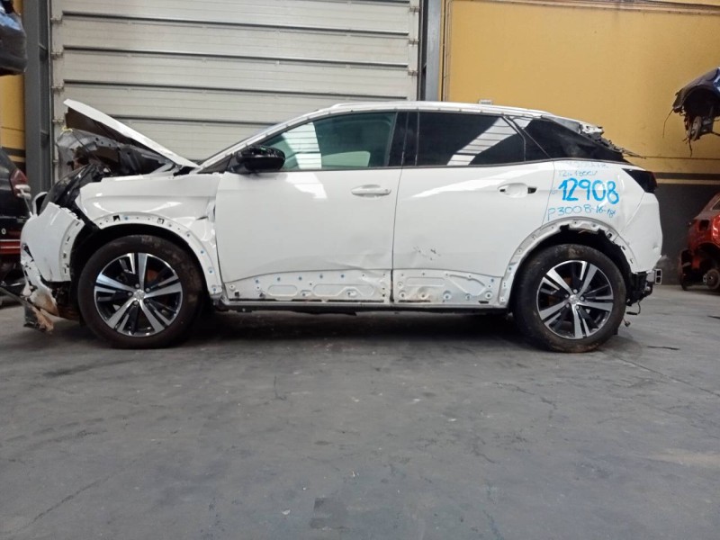 peugeot 3008 del año 2018