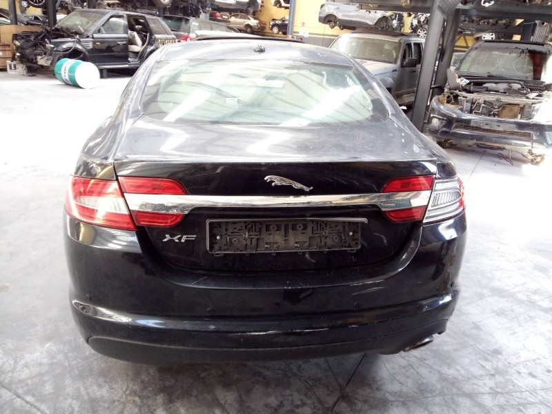 jaguar xf del año 2018