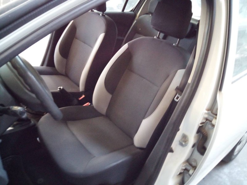 dacia sandero del año 2015