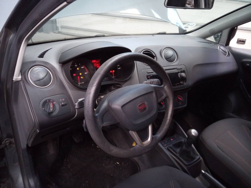 seat ibiza sc (6j1) del año 2012