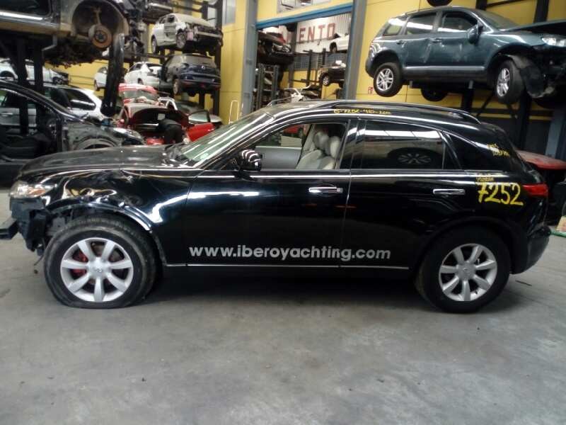 infiniti fx del año 2005