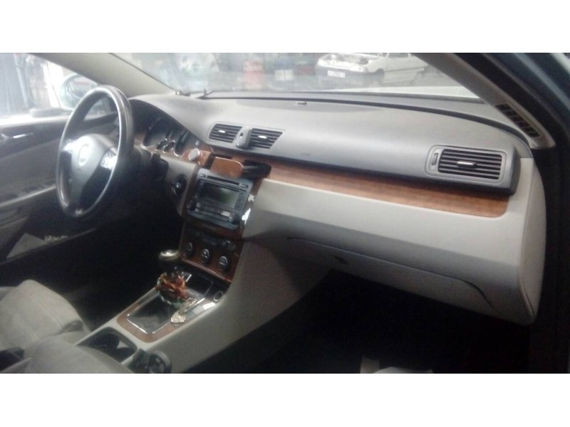 volkswagen passat berlina (3c2) del año 2005