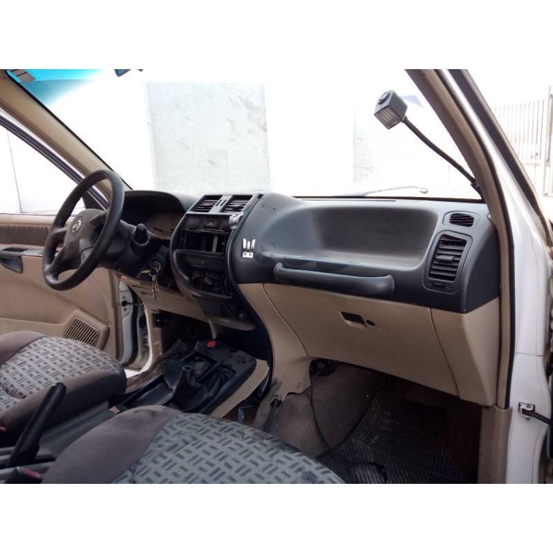 nissan terrano/terrano.ii (r20) del año 2004