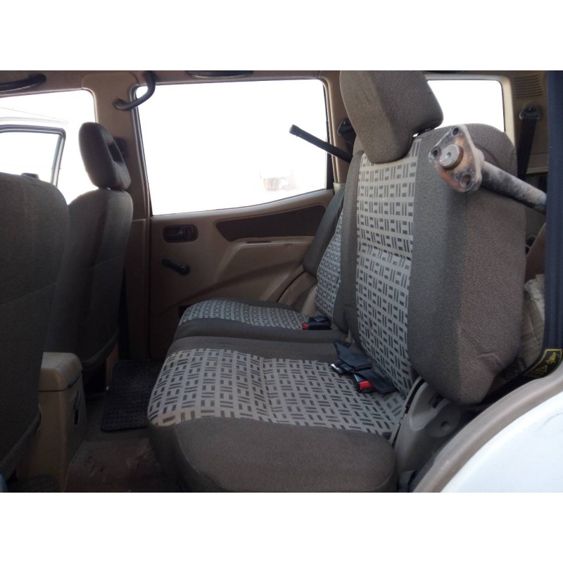 nissan terrano/terrano.ii (r20) del año 2004