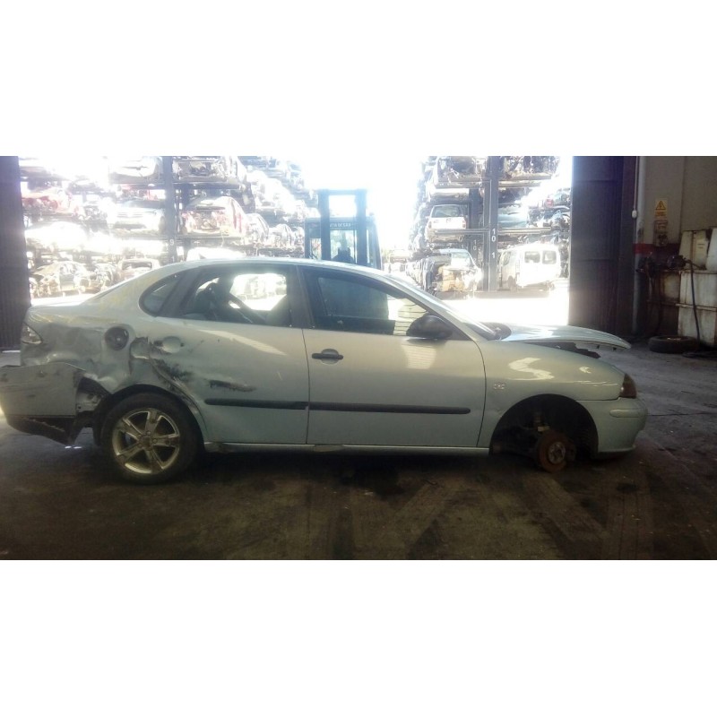 seat cordoba berlina (6l2) del año 2003