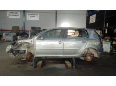 VOLKSWAGEN GOLF V BERLINA (1K1)