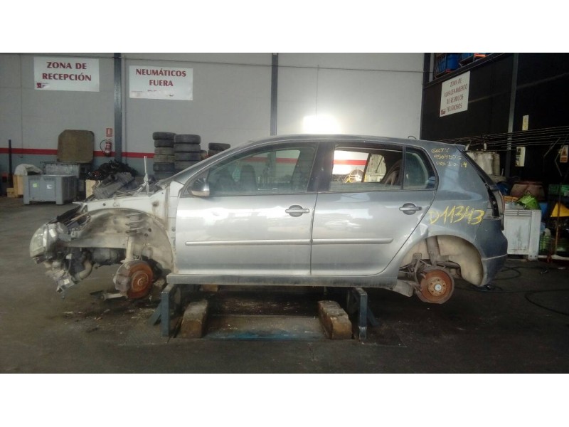 volkswagen golf v berlina (1k1) del año 2005