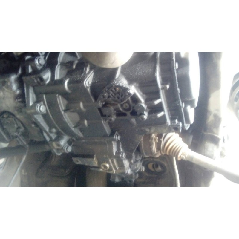 volkswagen golf v berlina (1k1) del año 2005