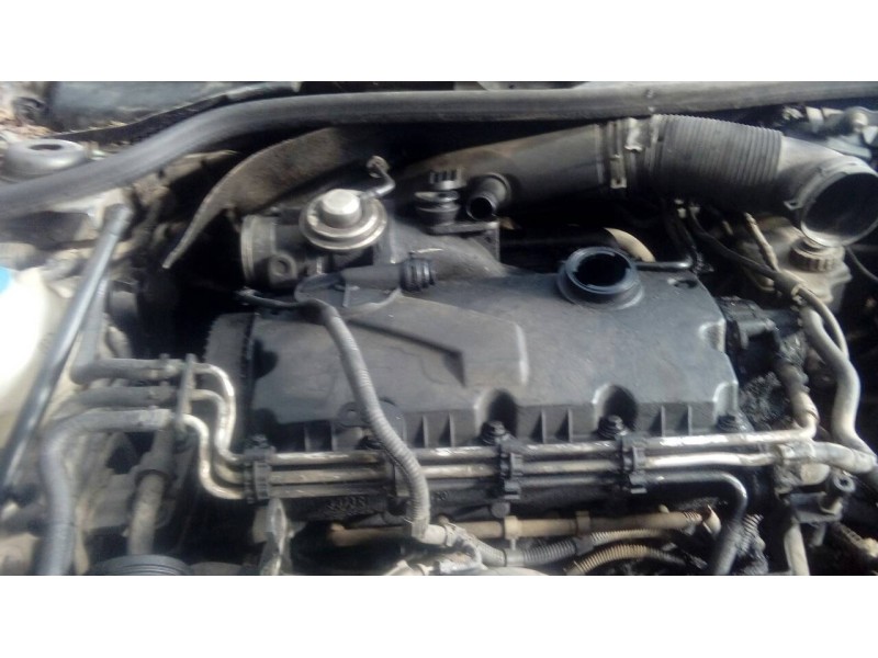 volkswagen golf v berlina (1k1) del año 2005