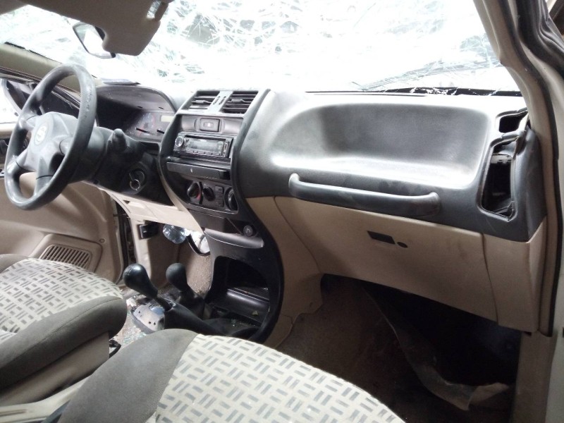 nissan terrano/terrano.ii (r20) del año 2002