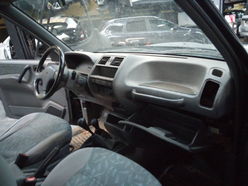 nissan terrano/terrano.ii (r20) del año 1996