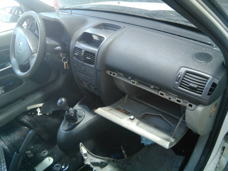 renault clio ii fase ii (b/cb0) del año 2003