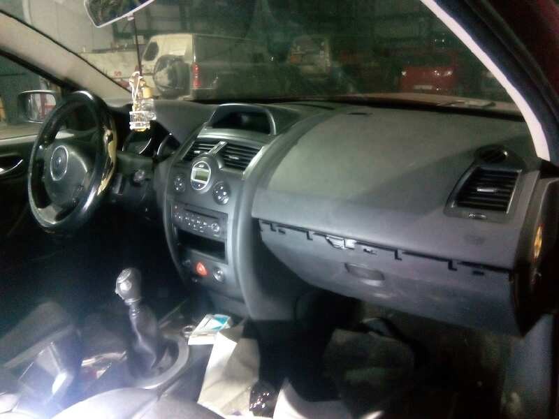renault megane ii berlina 3p del año 2006