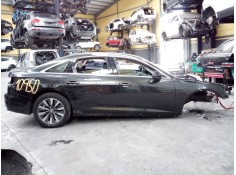 AUDI A6 BERLINA (4A2)