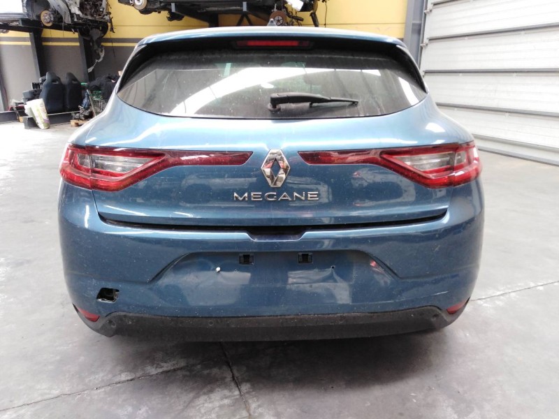 renault megane iv berlina 5p del año 2016