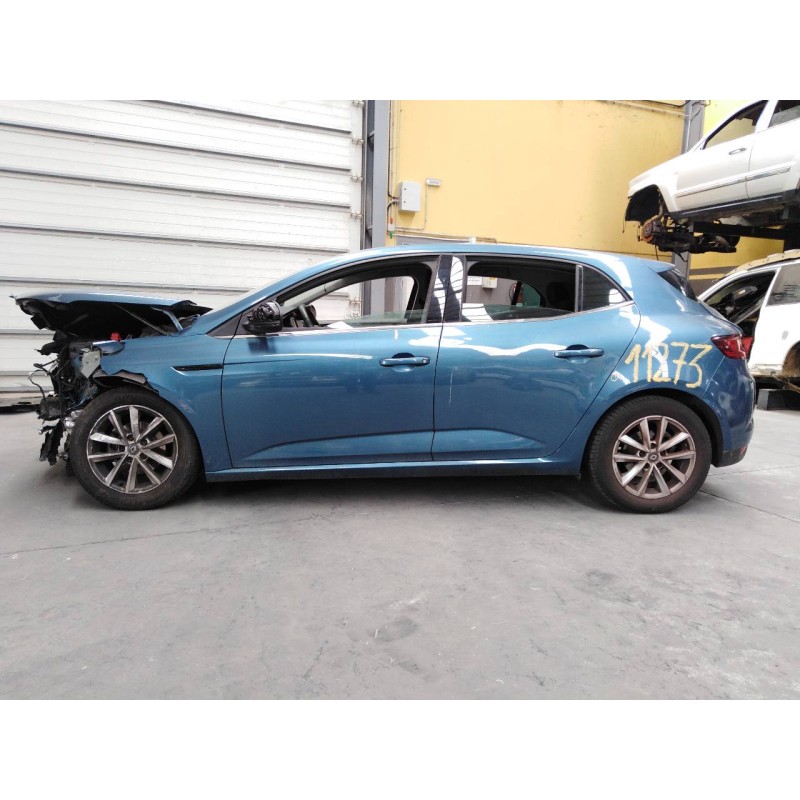 renault megane iv berlina 5p del año 2016