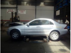 MERCEDES-BENZ CLASE C (W203) BERLINA