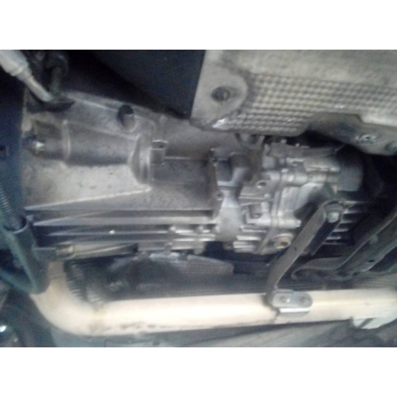 mercedes-benz clase c (w203) berlina del año 2001