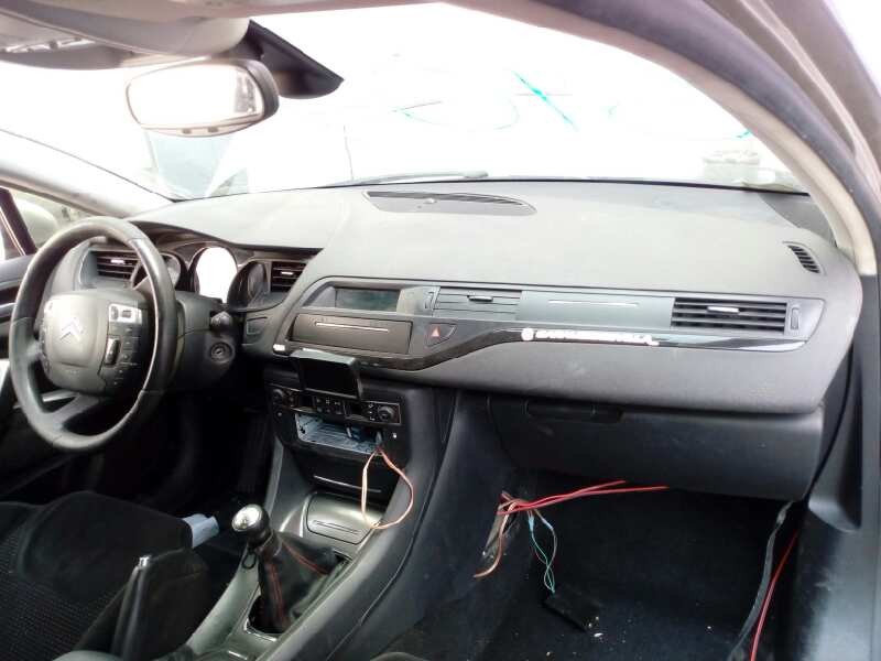 citroën c5 berlina del año 2009