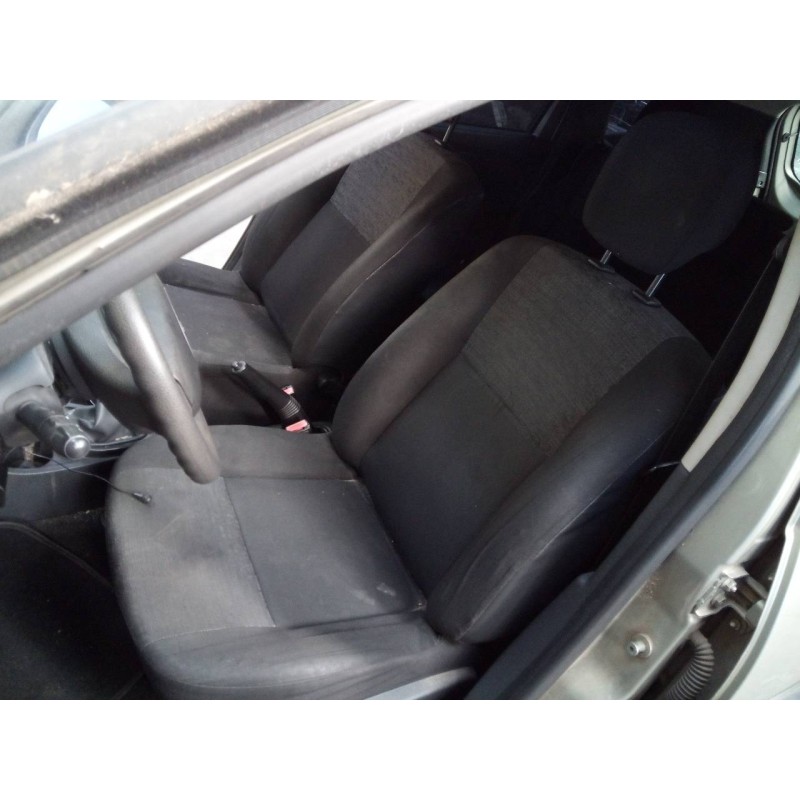 dacia duster del año 2010