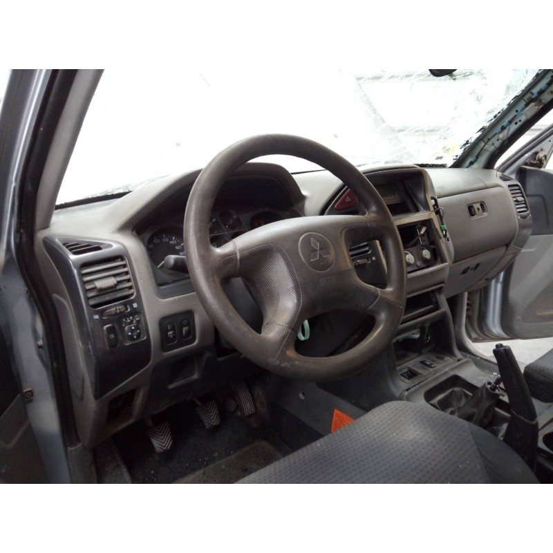 mitsubishi montero (v60/v70) del año 2006