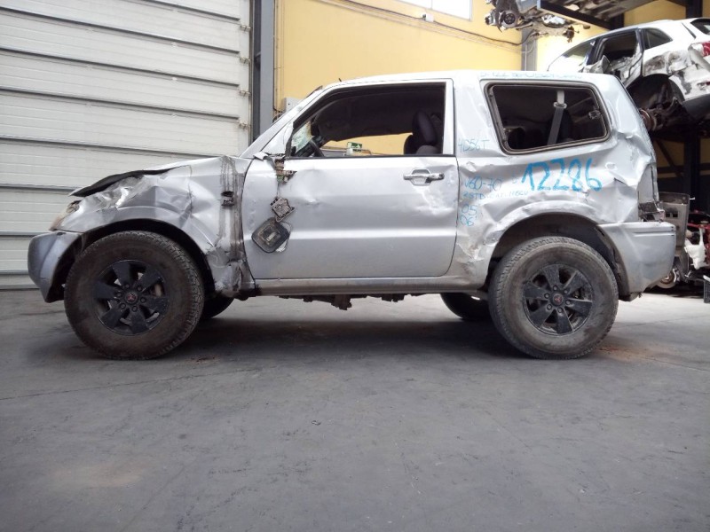 mitsubishi montero (v60/v70) del año 2006