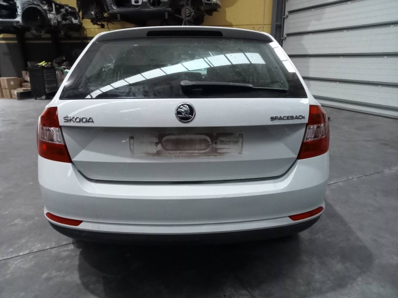 skoda spaceback (5h) del año 2015