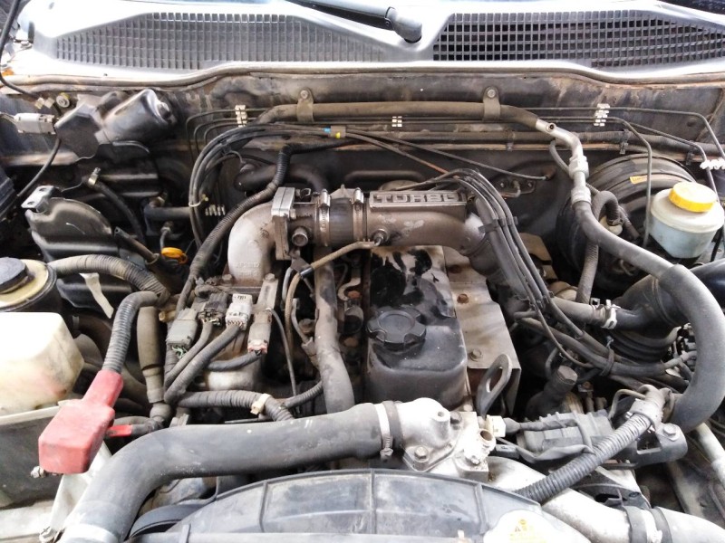 nissan terrano/terrano.ii (r20) del año 2004