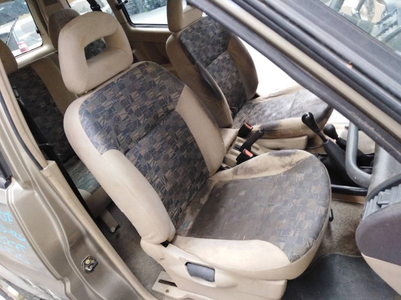 nissan terrano/terrano.ii (r20) del año 2004