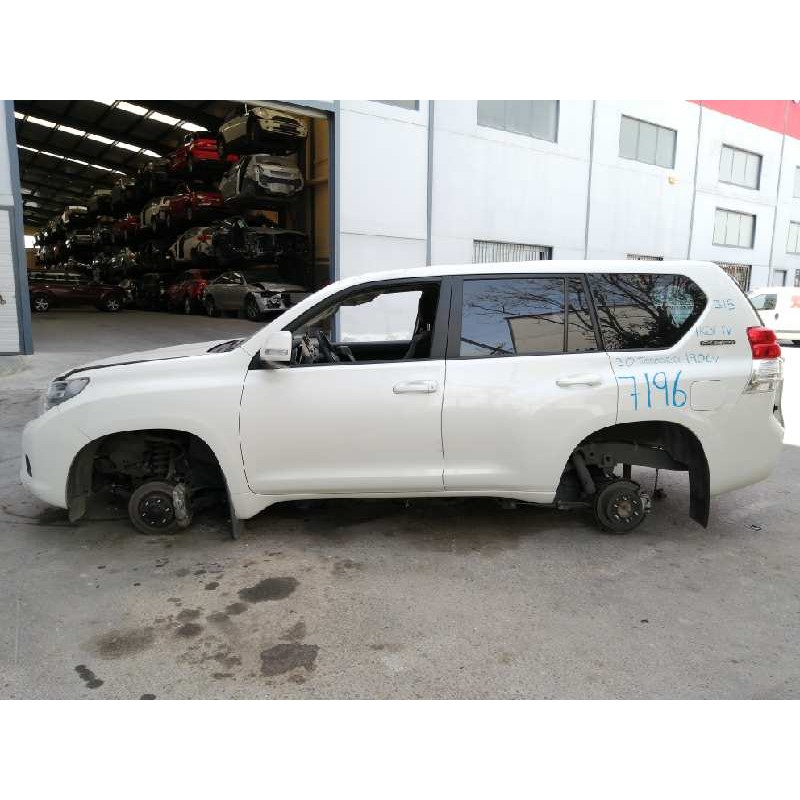 toyota land cruiser (j15) del año 2010