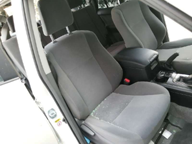 toyota land cruiser (j15) del año 2010