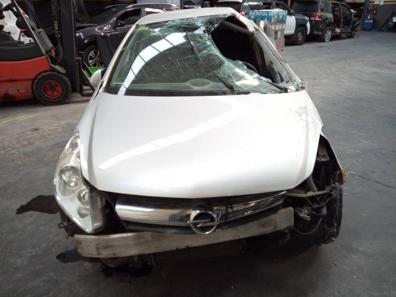 opel corsa d del año 2009